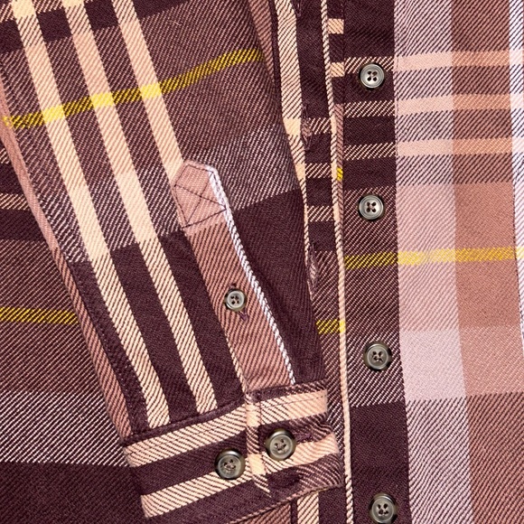 BRAND NEW! Carhartt women’s heavy flannel. - Picture 4 of 7